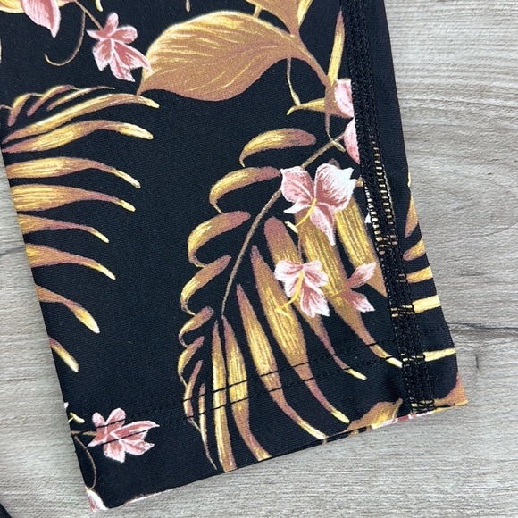 ☀️RIP CURL☀️ PLAYABELLA RELAXED LONG SLEEVE RASH GUARD SUN SHIRT - Picture 10 of 14